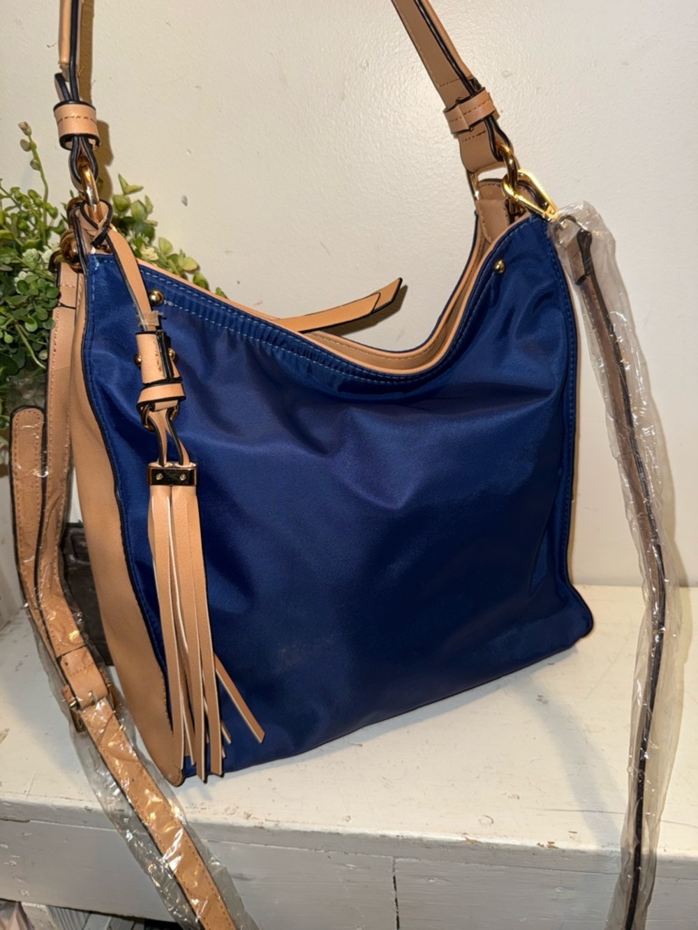 Sondra Roberts Navy Crossbody Hobo with Tan Trim and Tassel NWOT - Picture 2 of 7